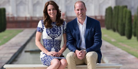 the signature poses of your favorite royals