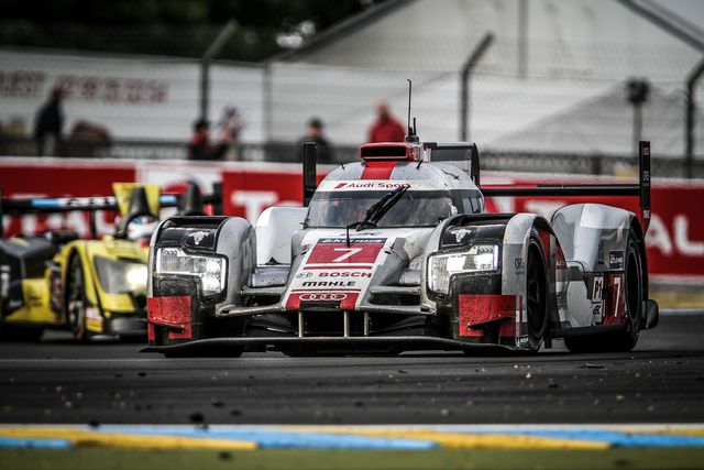 7 lmp1 class audi sport team joest, audi r18 e tron quattro of andr�� lotterer, benoit tr��luyer and marcel f��ssler in action during the 83rd running of the le mans 24 hours, june 13th   14th 2015 in france photo by gerlach delissencorbis via getty images