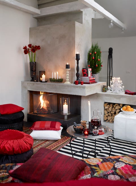 25 Stunning Christmas Living Rooms Holiday Living Room 