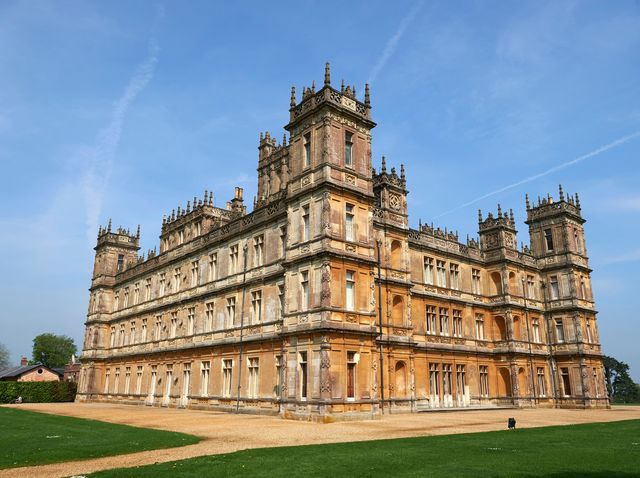 Inside England S Highclere Castle A Historical Look Into
