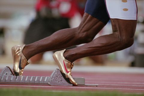 Human leg, Leg, Athletics, Footwear, Track and field athletics, Recreation, Calf, Sports, Shoe, Running, 