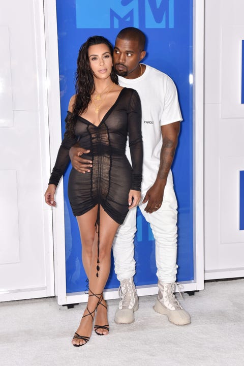 El vestido negro de Zara que llevaría Kim Kardashian