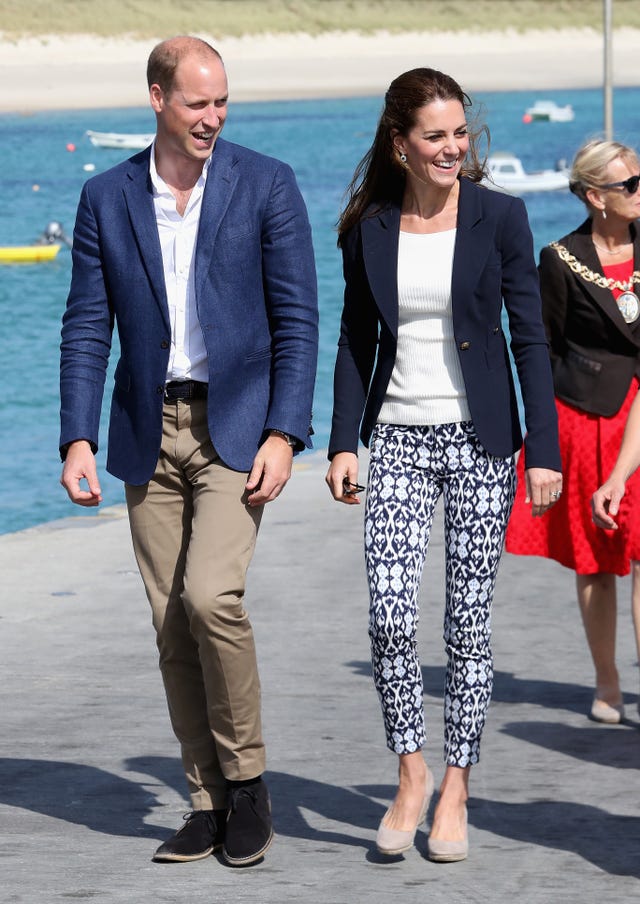 Prince William And Kate Middleton ‘Enjoy’ Isles Of Scilly Holiday With Children
