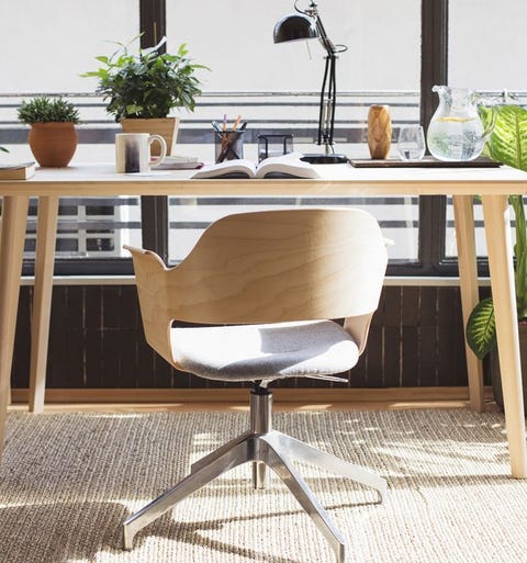 Empty chair in home study