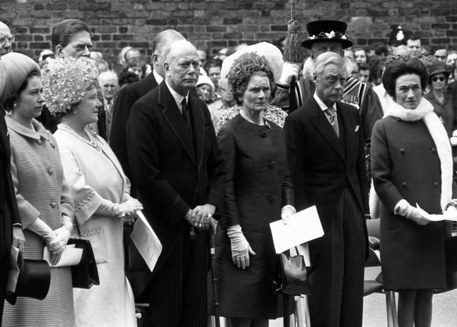 Cérémonie à la mémoire de la reine Mary d'Angleterre