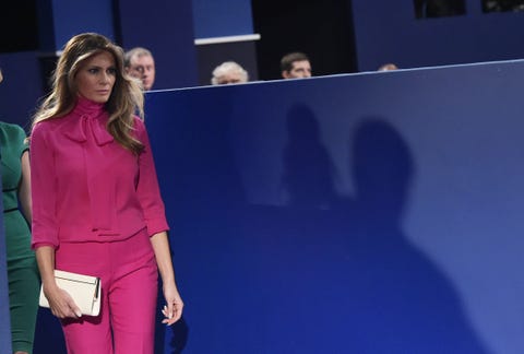 pussy bow melania