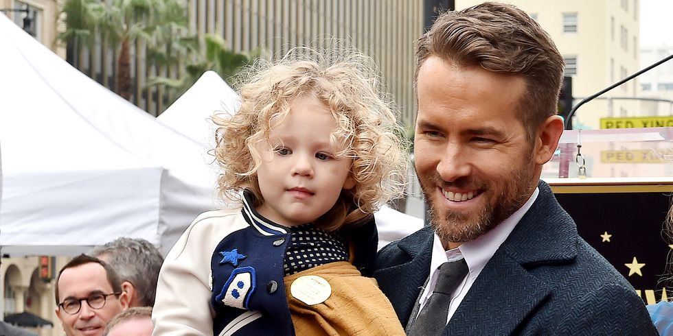 13 Celebrity Dads That Make Parent Life Look Stylish as Hell thumbnail