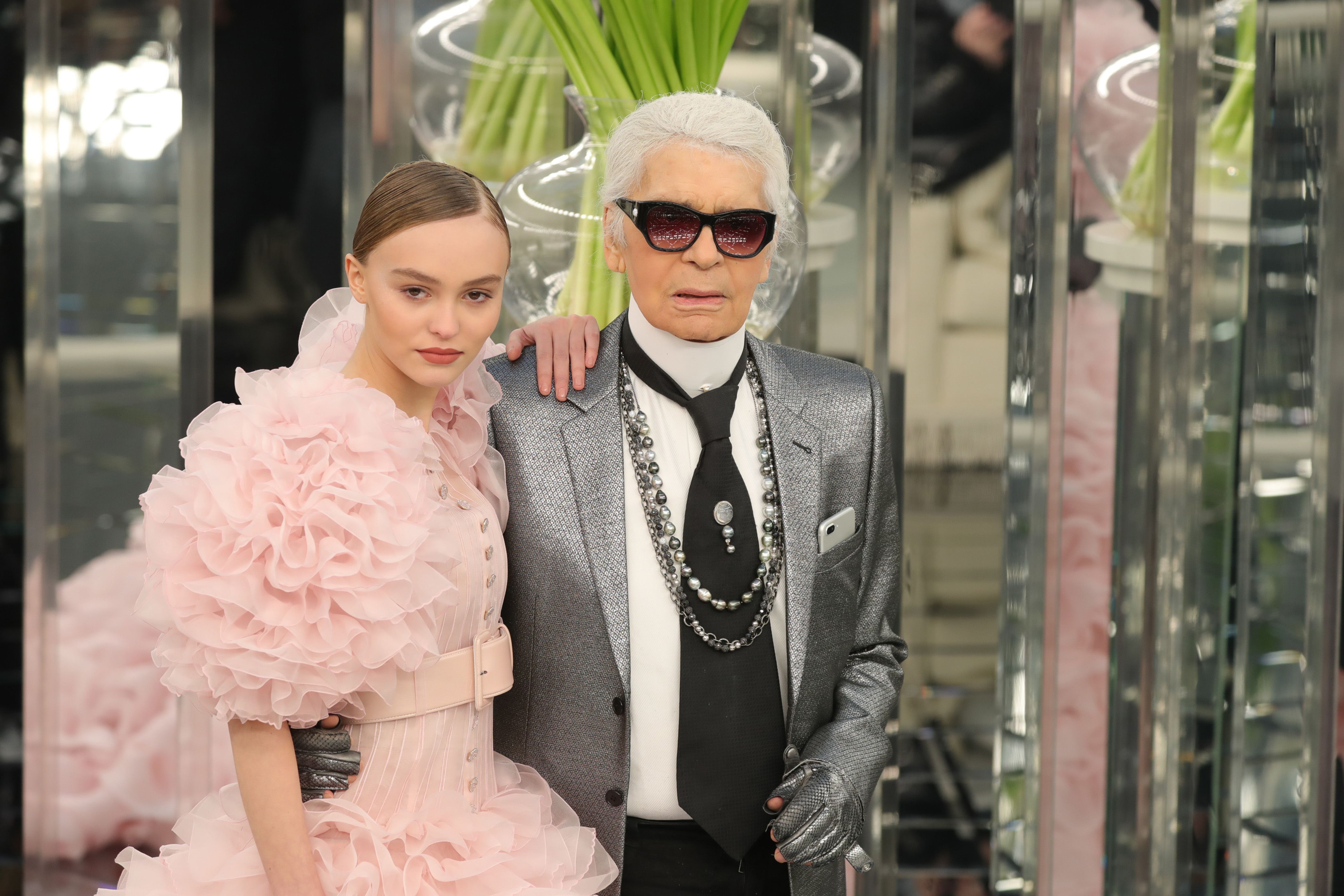 karl lagerfeld evening gowns
