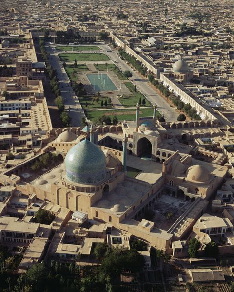 In Isfahan sex harter DAFTAR PUSTAKA: