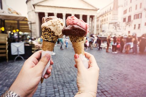 Ice cream cone, Frozen dessert, Ice cream, Food, Gelato, Dondurma, Dessert, Chocolate ice cream, Dairy, Soft Serve Ice Creams, 