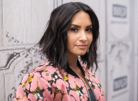 dating historia Demi Lovato
