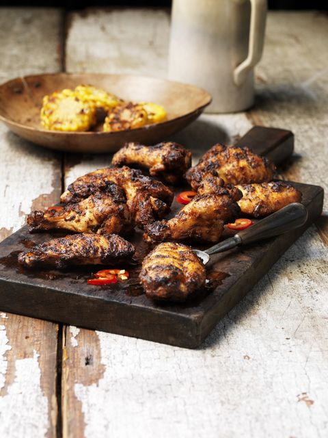 Barbecued peri peri chicken wings