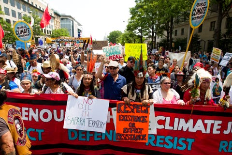 These Pictures of Your Bae Leonardo DiCaprio at the Climate March Are ...