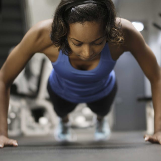 mujer, ejercicio, core, gimnansio