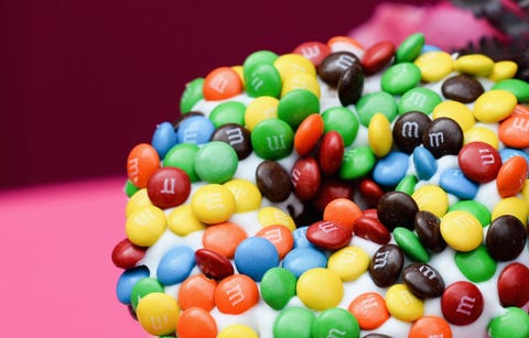 チョコなどお菓子の試食し放題 世界一あまいインターン募集