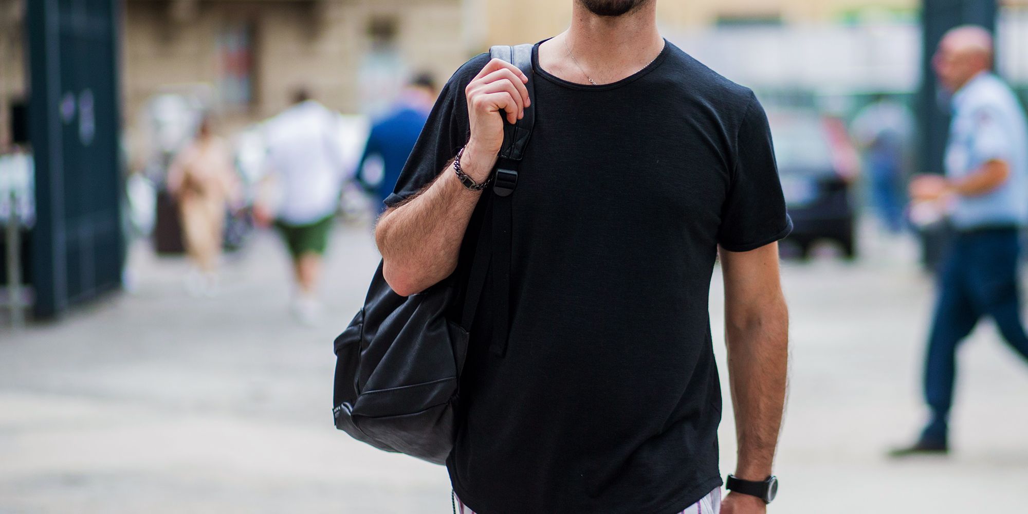 black mens tee