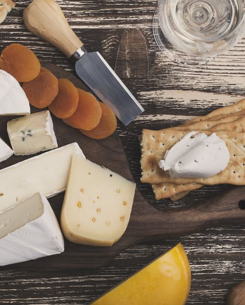 6 Best Low Fat Cheeses For Dieters