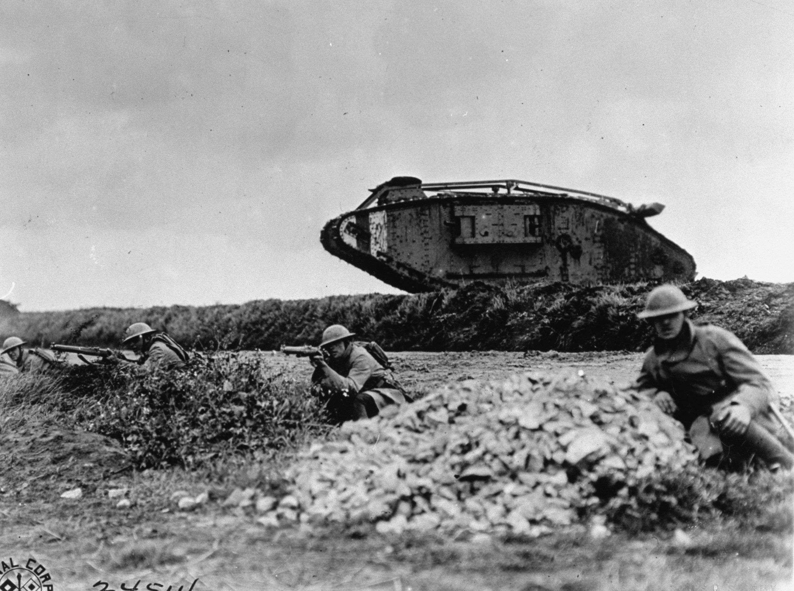 in which battle were tanks first used