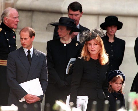 Princess Diana Funeral Photos - 30 Unforgettable Moments at the Funeral