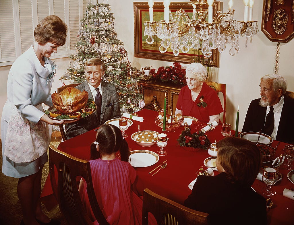 Événement, Repas, Table, Dîner de Noël, Mobilier, Classique, Salle à manger, Vaisselle, Veille de Noël, 