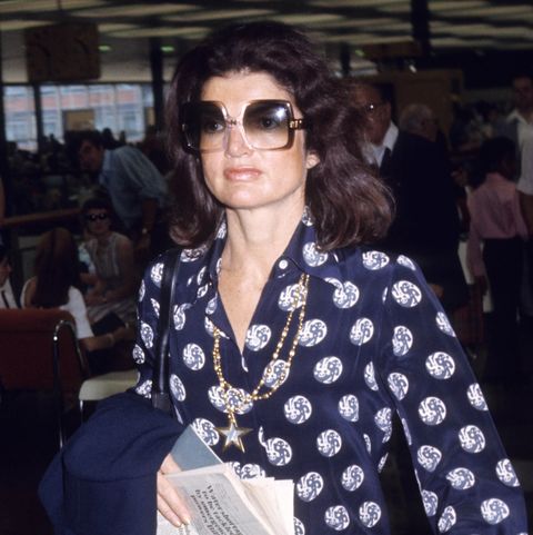 Jackie Onassis Sighting at Heathrow Airport - July 4, 1976