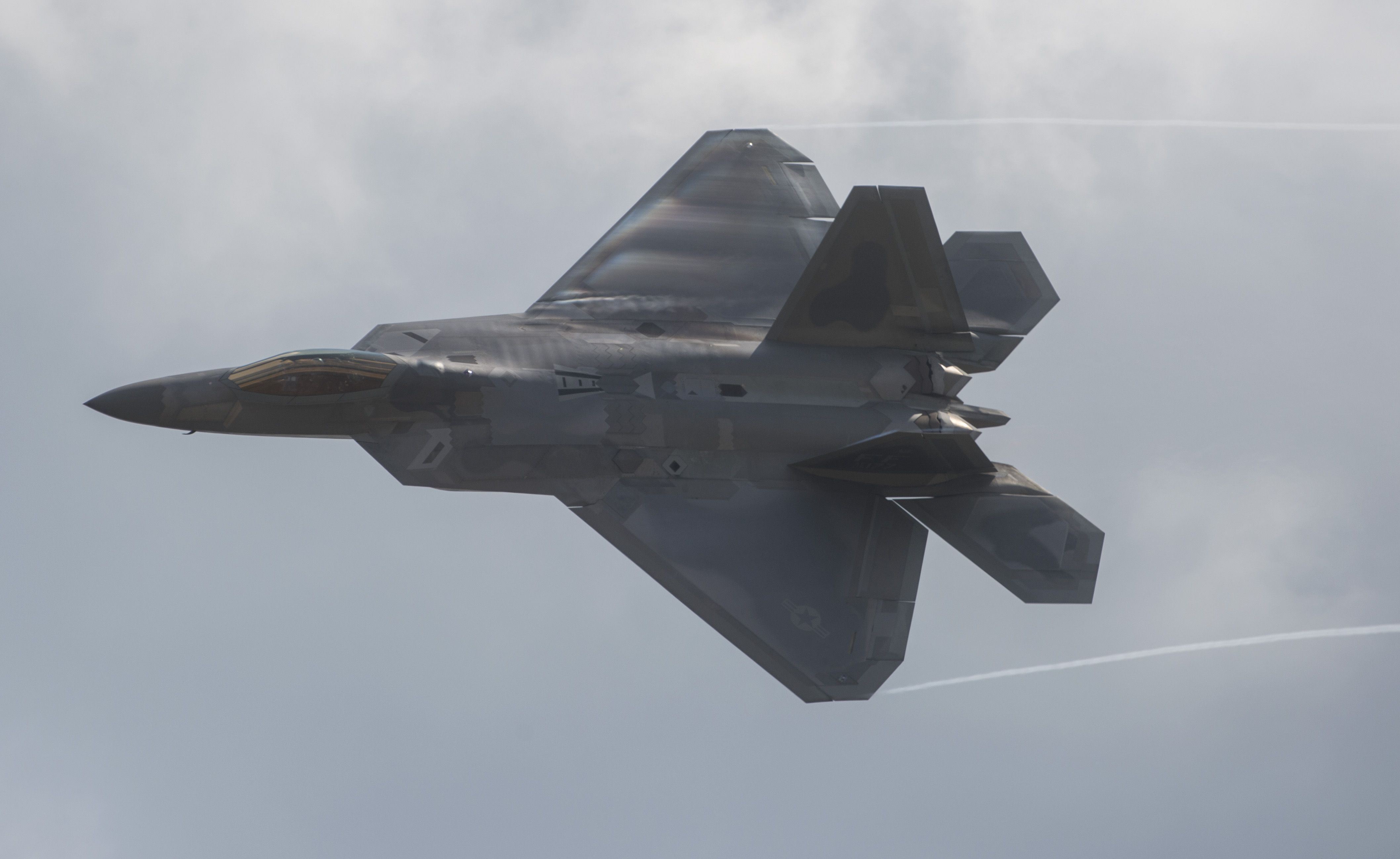 What Japan S F 22 F 35 Fighter Hybrid Might Look Like