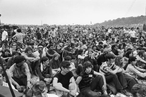 Woodstock 1969 Crowd Photos - 50 Best Crowd Photos of Woodstock 69