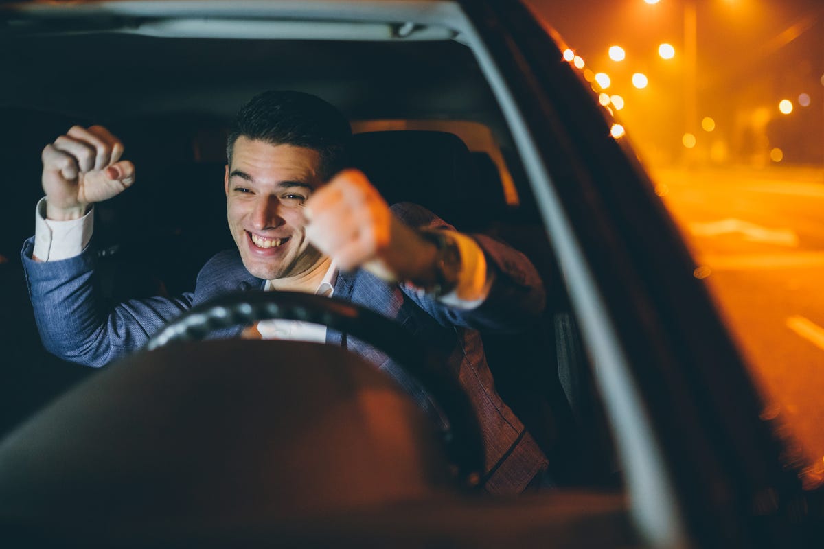 ¿Es El Sexo En El Coche Más Intenso? Descubre La Respuesta. - pc6m84n