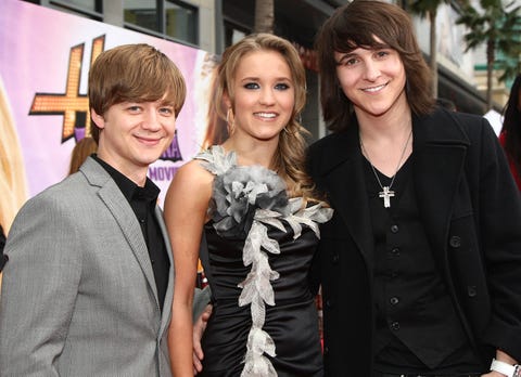 Hannah Montana S Oliver Lili And Jackson Reunited