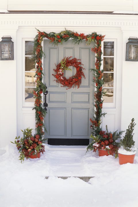 50 outdoor christmas decoration ideas stylish outside christmas