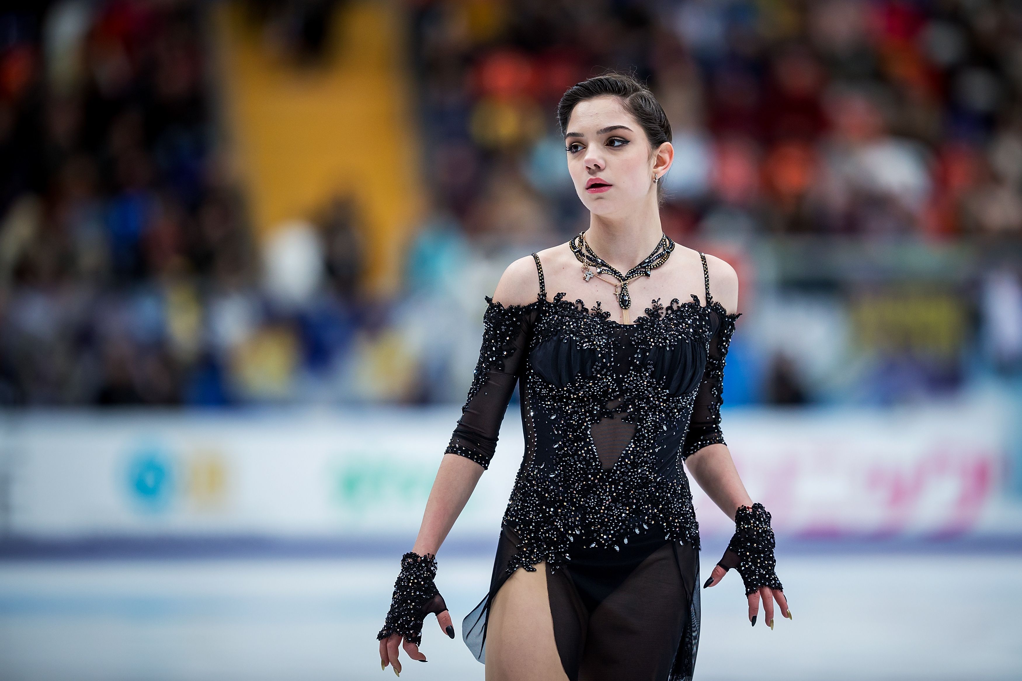 Medvedeva Skating