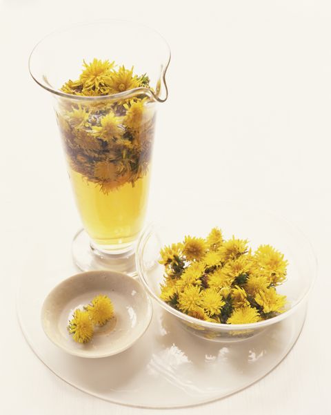 Food, Chrysanthemum tea, Dish, Cuisine, Ingredient, Drink, Recipe, Tea, Produce, 
