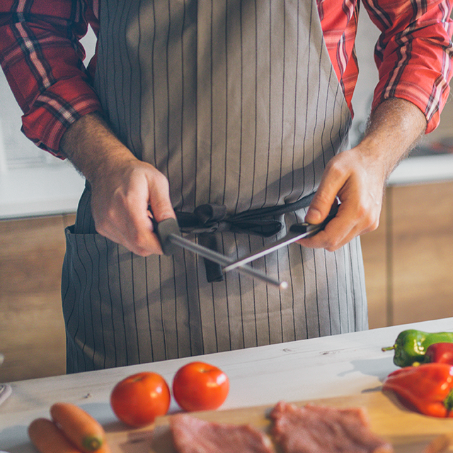 How To Sharpen A Knife Knife Sharpening And Honing How To