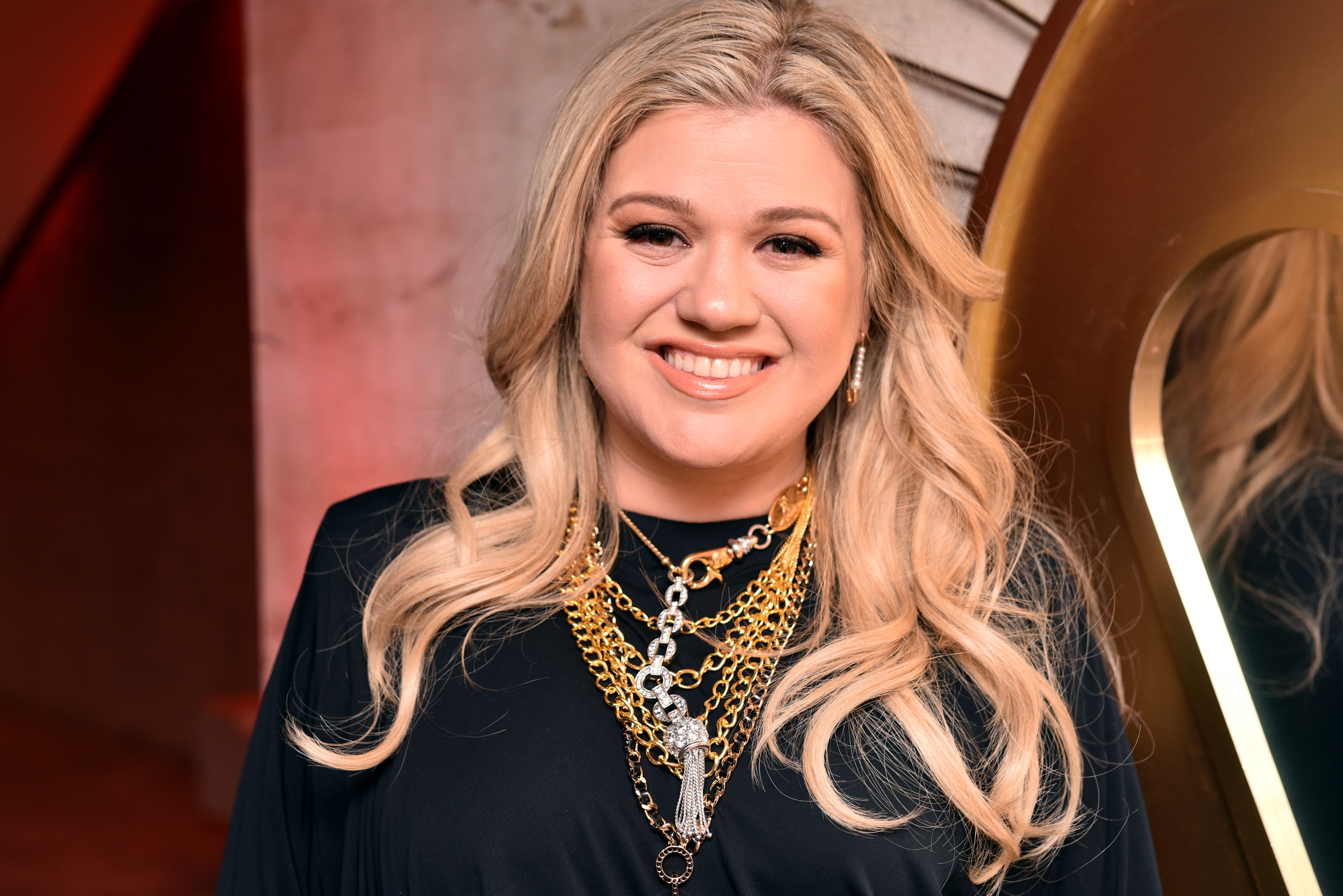 how did kelly clarkson lose weight