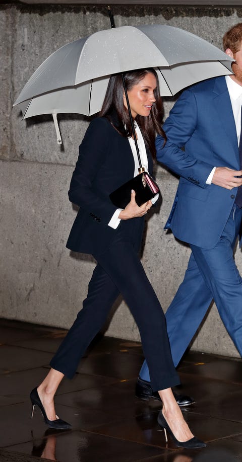 meghan markle wearing suit