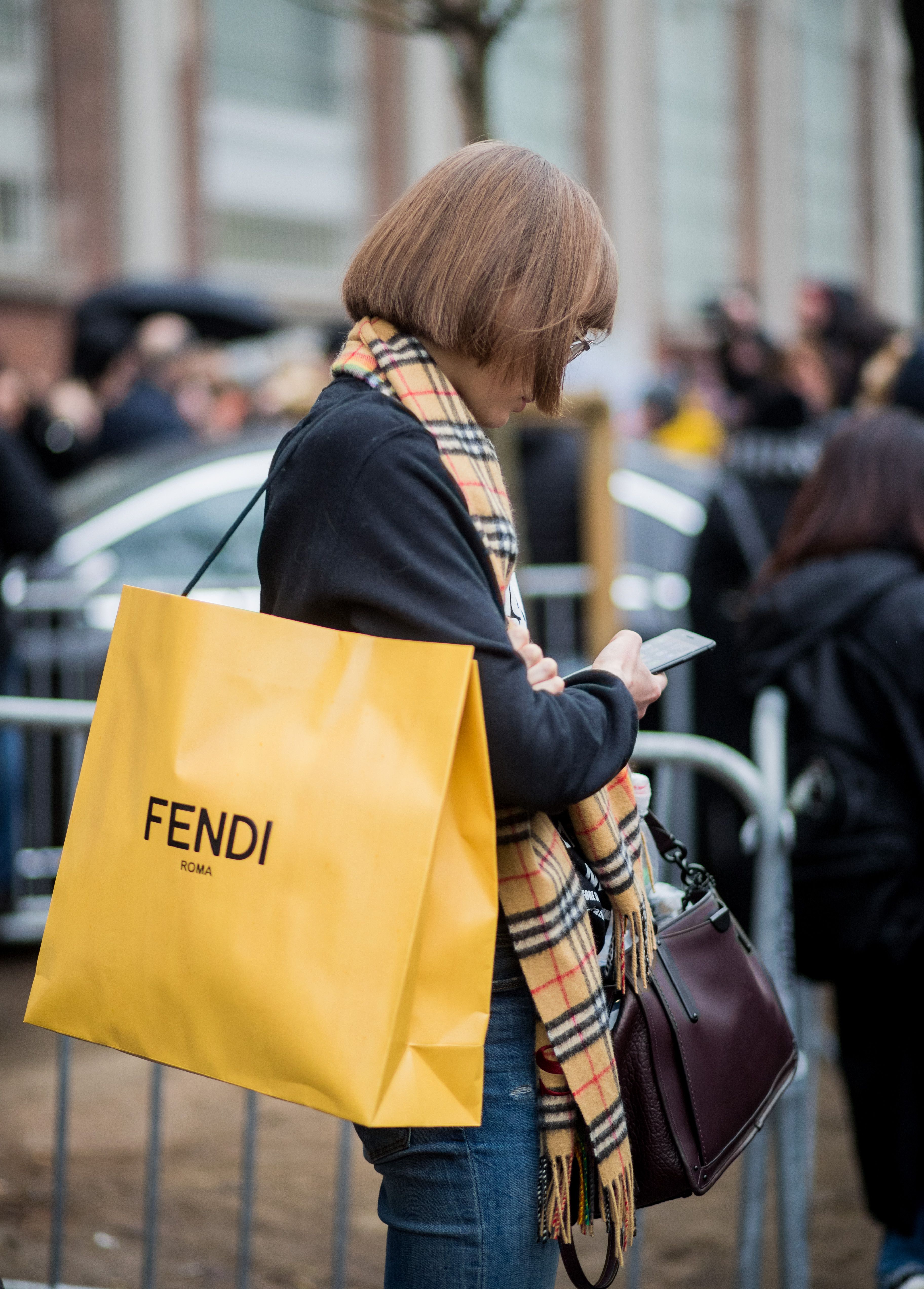 designer clothing sale online