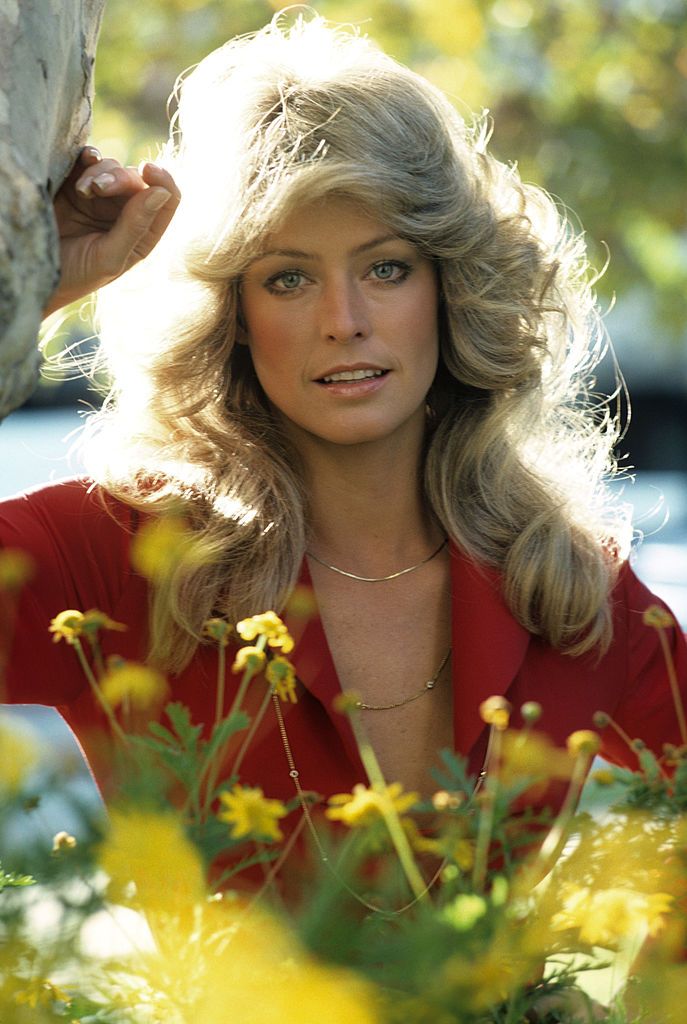 Pictures of the famous feathery style farrah fawcett hairstyles in tribute ...