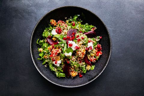 Quinoa salad with beet root and spinach.