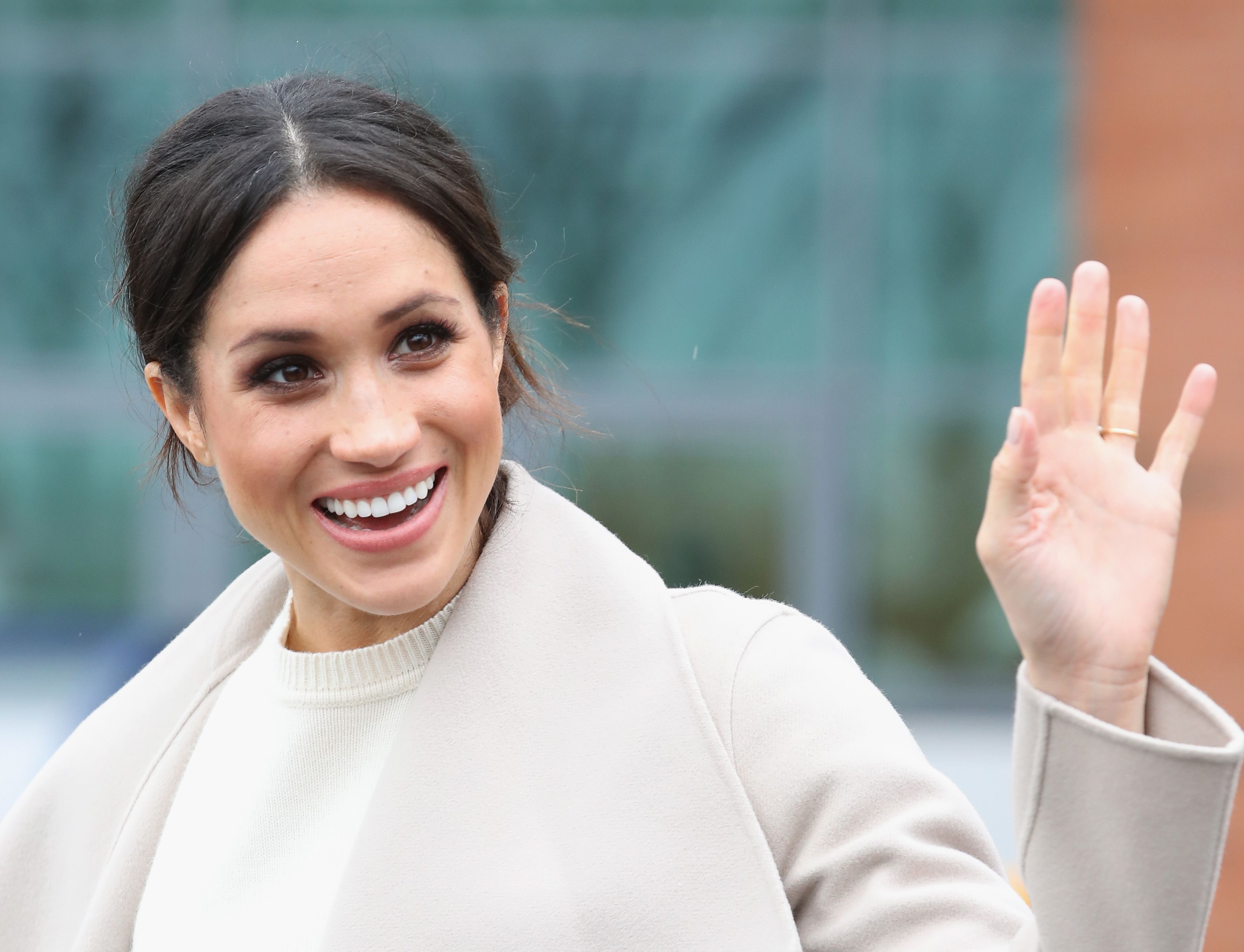 Watch Meghan Markle’s royal training will include preparingfor hostage situations video Watch Meghan Markle’s royal training will include preparingfor hostage situations video