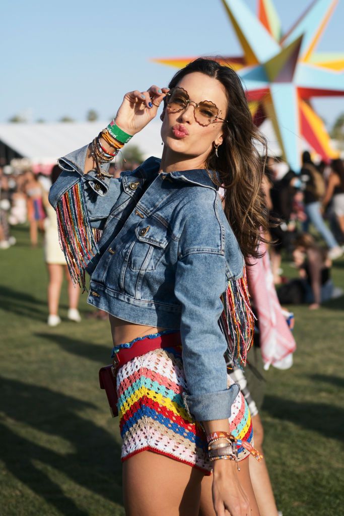 celebrity coachella outfits 2018