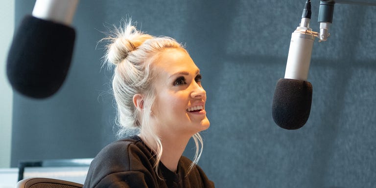 Carrie Underwood Reveals Face Scar - Carrie Underwood Face ... Carrie Underwood Reveals Face Scar - Carrie Underwood Face ...