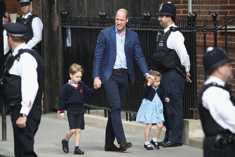 Prince George and Princess Charlotte have arrived at the hospital to meet their brother