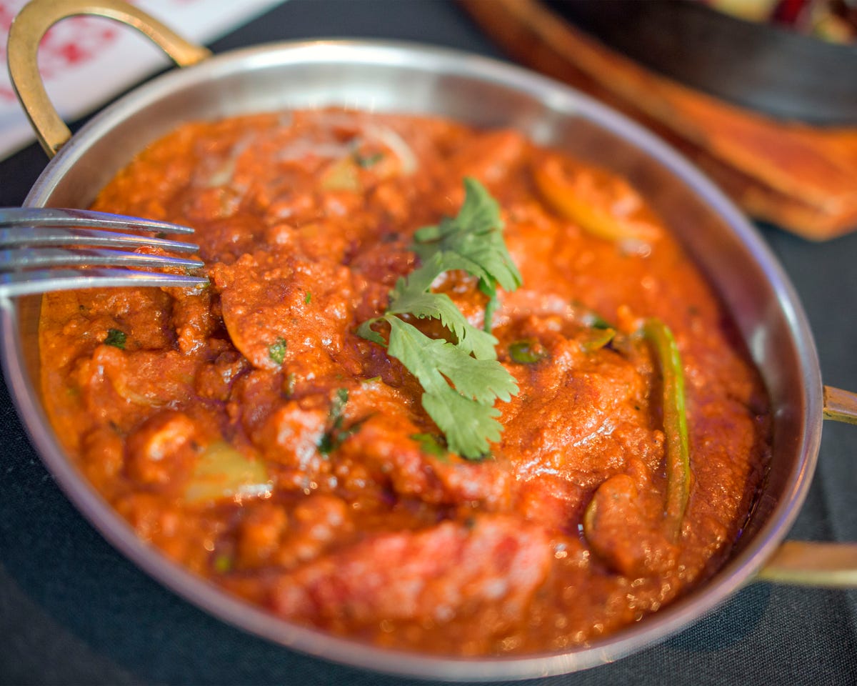 the-best-curry-house-in-the-uk-has-officially-been-revealed