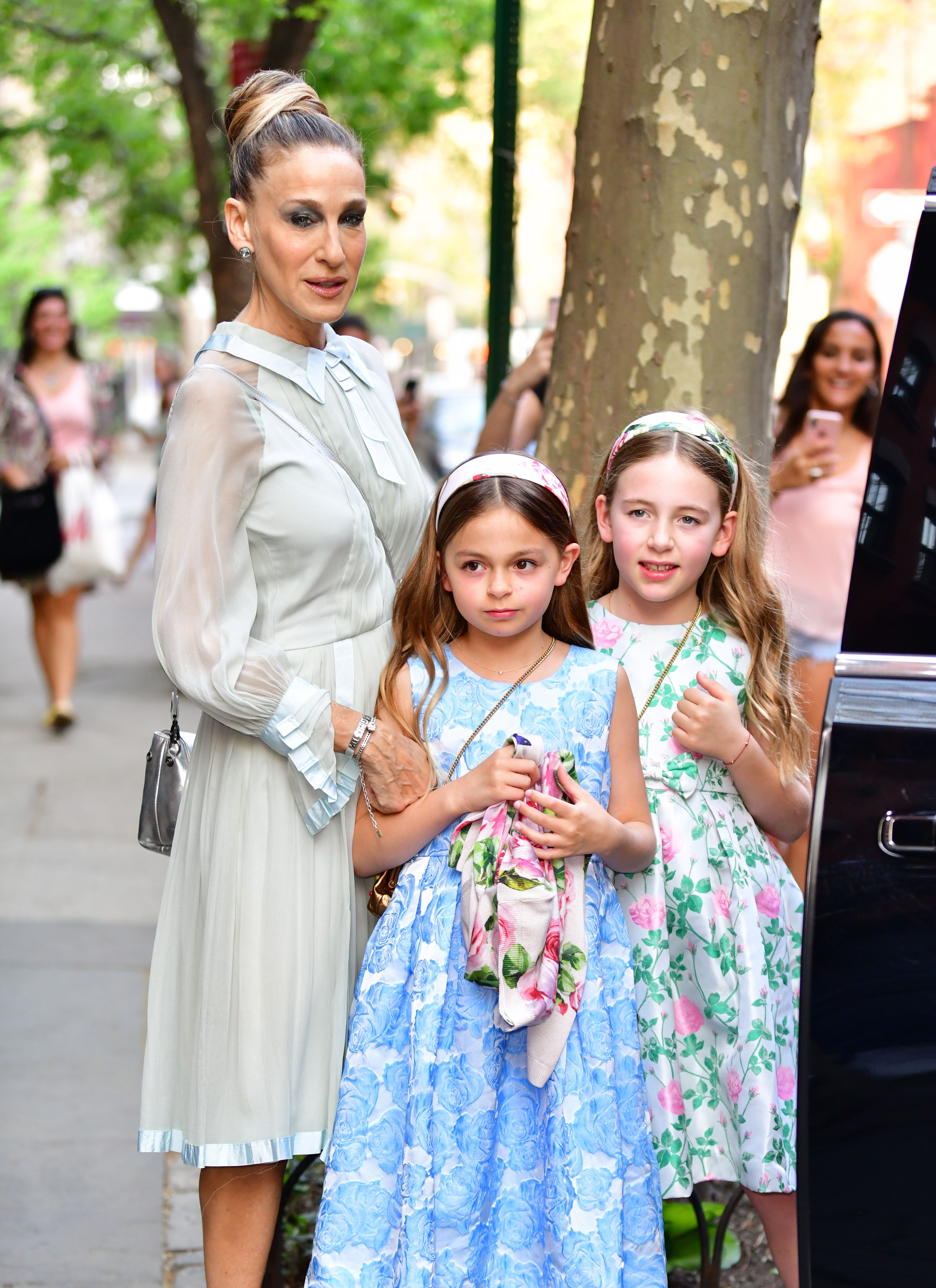 Sarah Jessica Parker S Twin Daughters SJP Twins Red Carpet Photos   Gettyimages 954516544 1525532489 