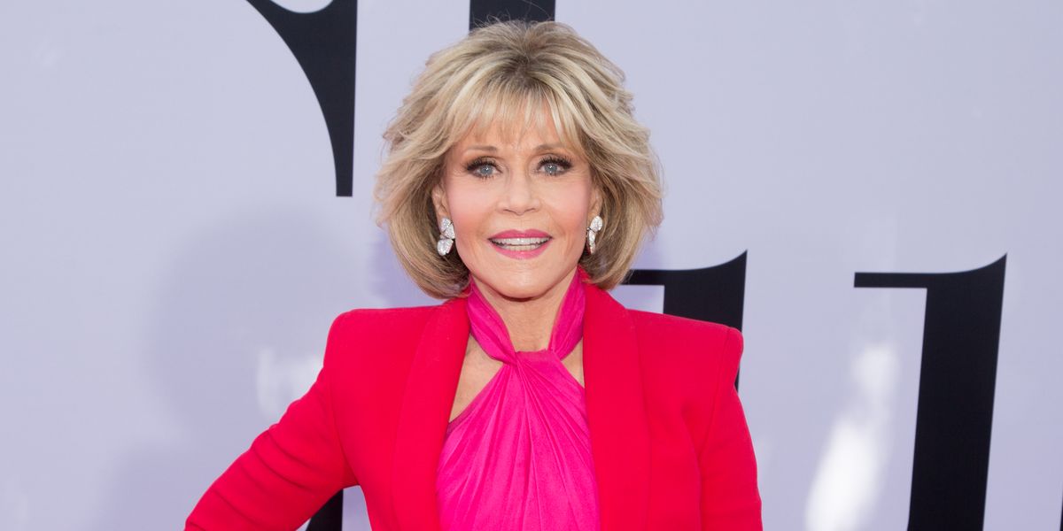 How Does Jane Fonda Look So Young