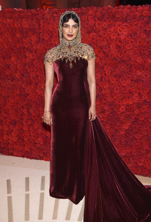 priyanka chopra style veil