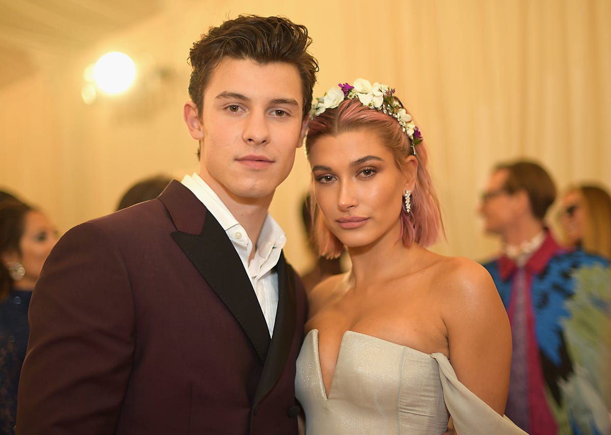 OMG, Shawn Mendes Just Liked a Picture of Hailey Baldwin, and Justin Bieber Has...Thoughts