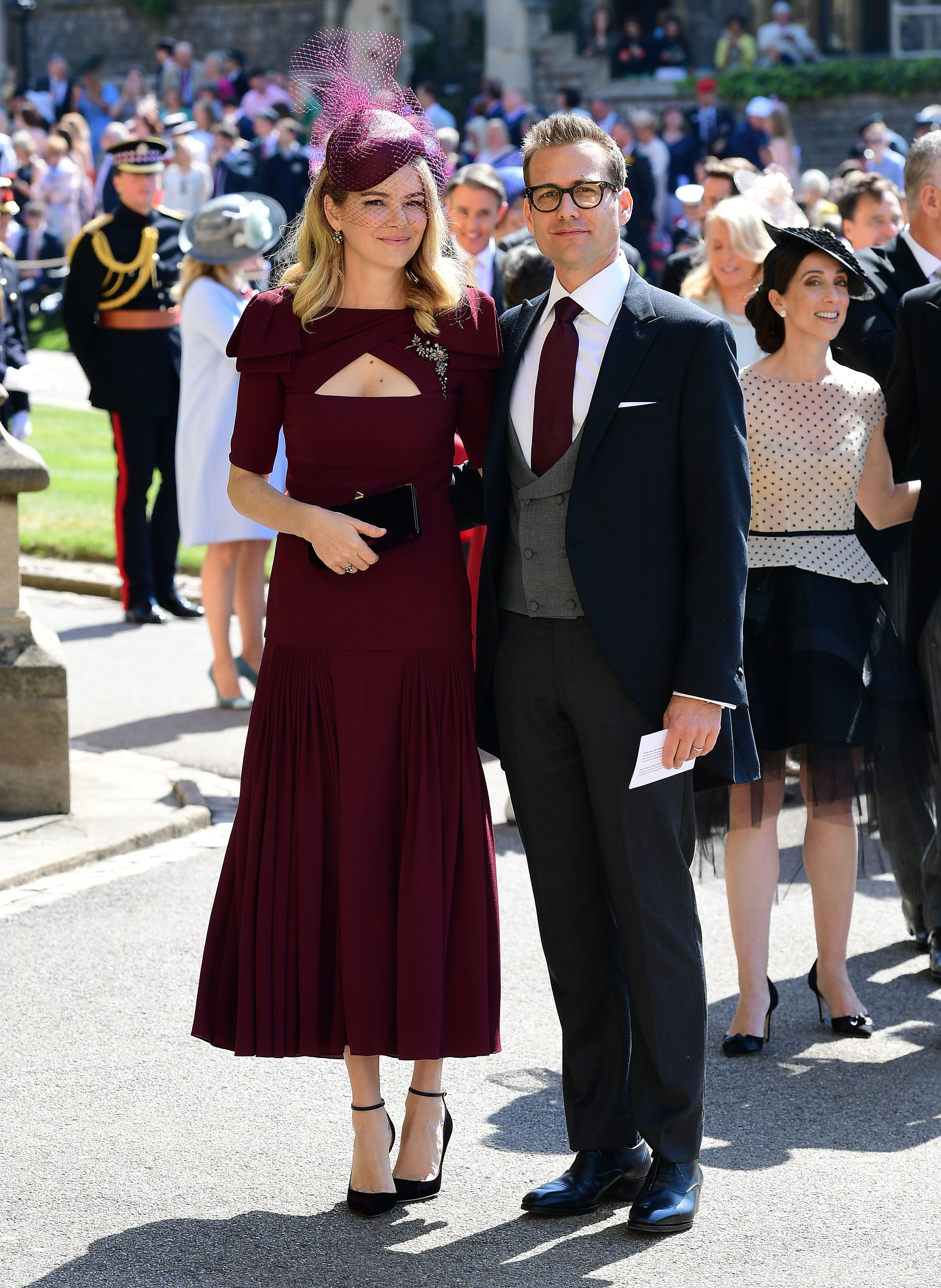 meghan markle wedding guest outfit