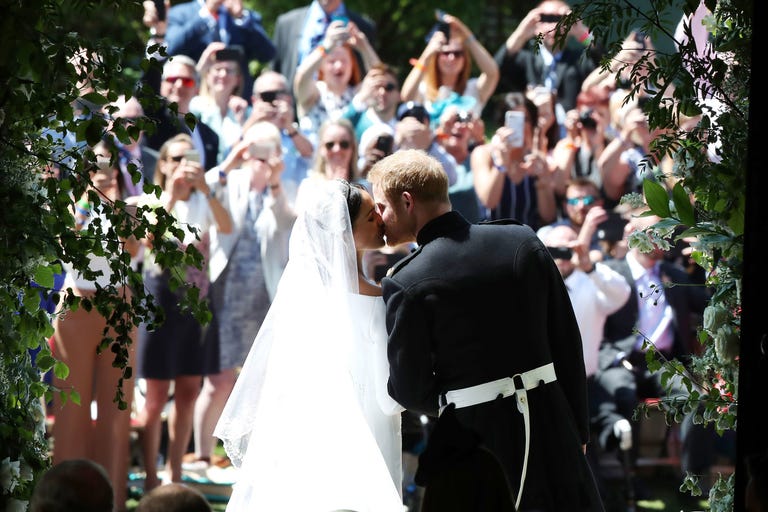 Royal Wedding First Kiss