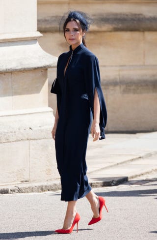 así es como victoria beckham reutiliza los zapatos que llevó a la